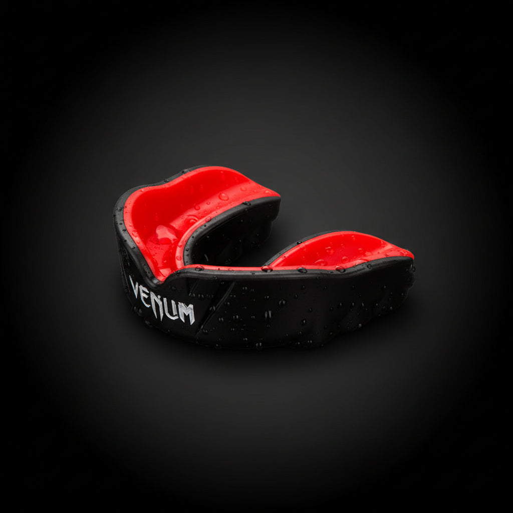 Venum Challenger Mouthguard – Black/Red